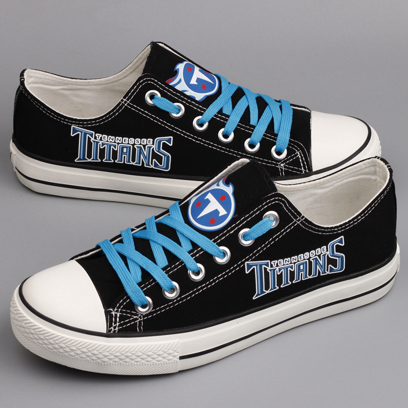 Women's Tennessee Titans Low Top Canvas Sneakers 001